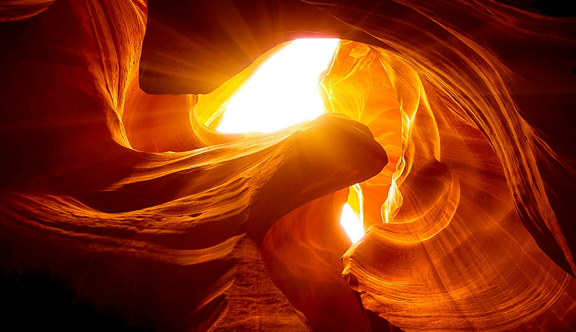 凯发天生一触即发制药盛装参展2024西鼎会，共绘健康产业新蓝图！